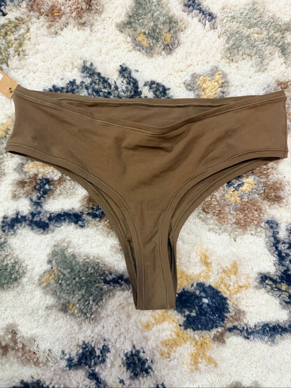 SKIMS Fits Everybody Cheeky Brief Oxide Brown Size M NWT Womens Underwear